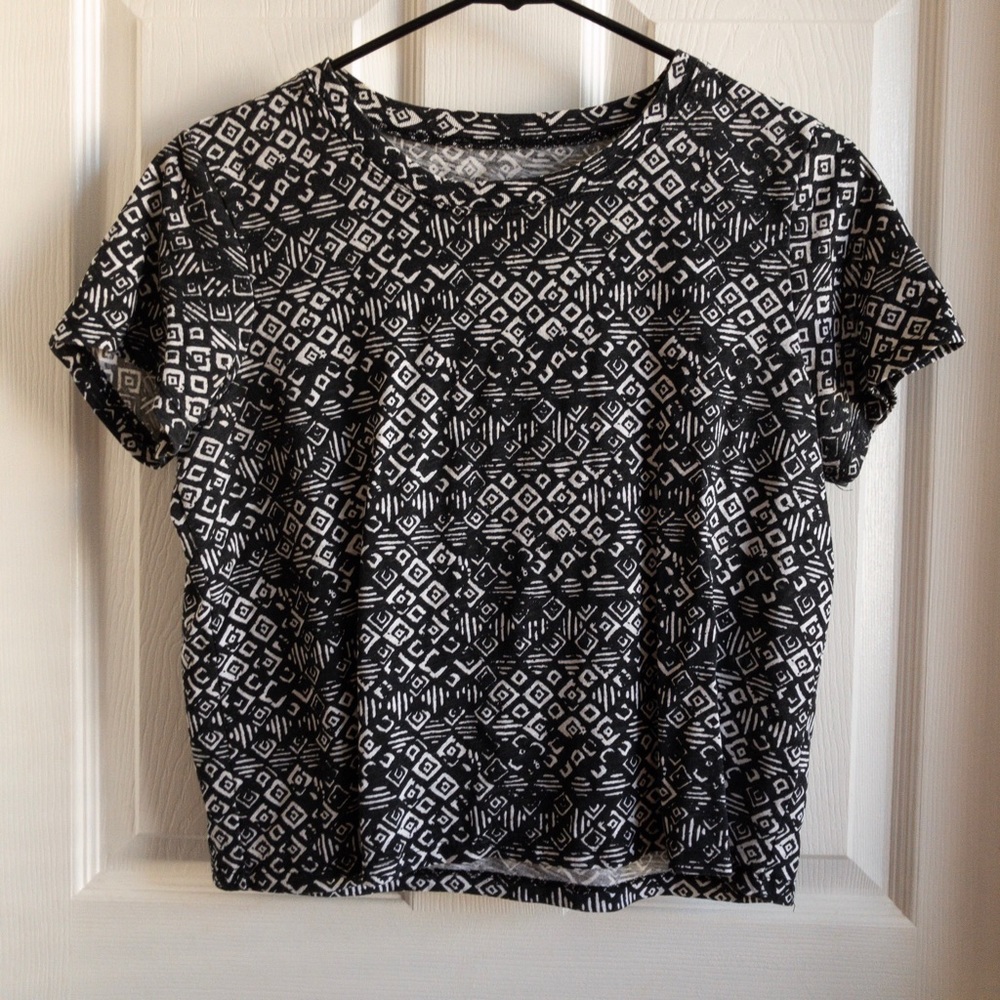 Cropped top